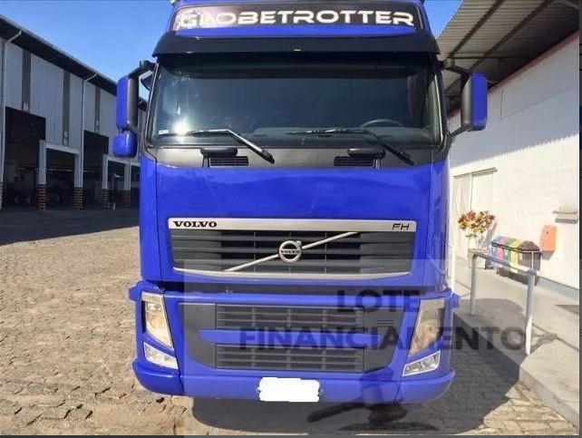 Volvo Fh 440 6x2 2011/11 Globetrotter Automático